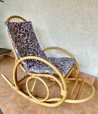 Продам крісло качалку ротанг Індонезія кресло-качалка