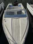 Barco Argus 5 Metros  (Mercury 75 HP)