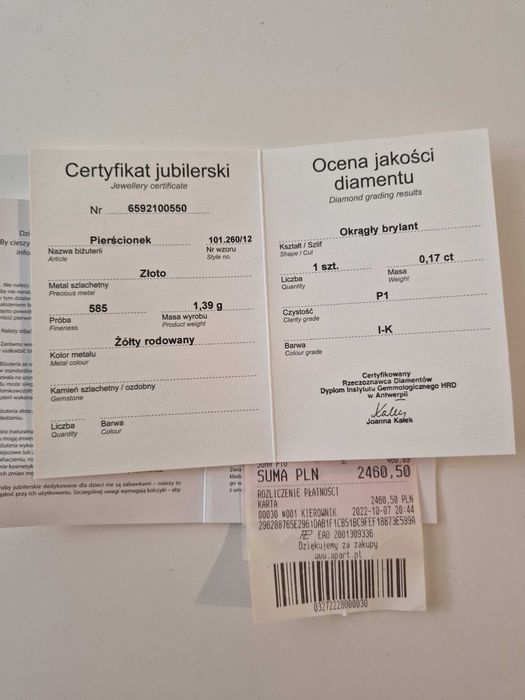 Pierscionek z diamentem marki Apart, piekny wzór