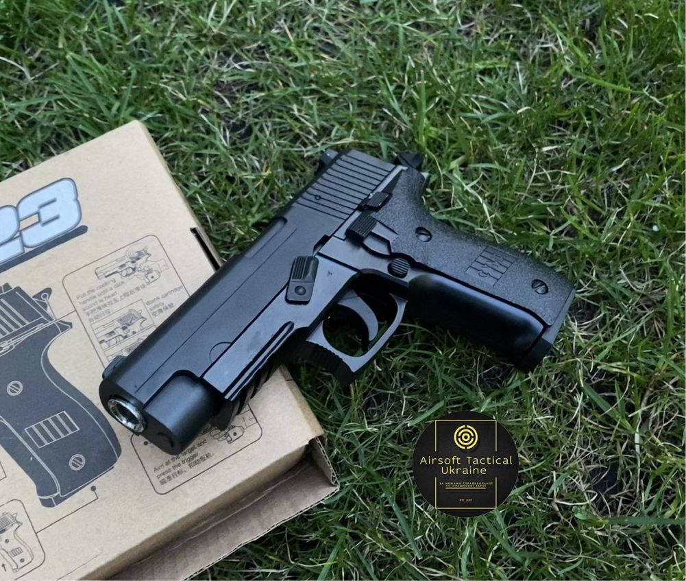 Металлический Sig Sauer PRO P226 Cyma ZM23 пістолет на пульках