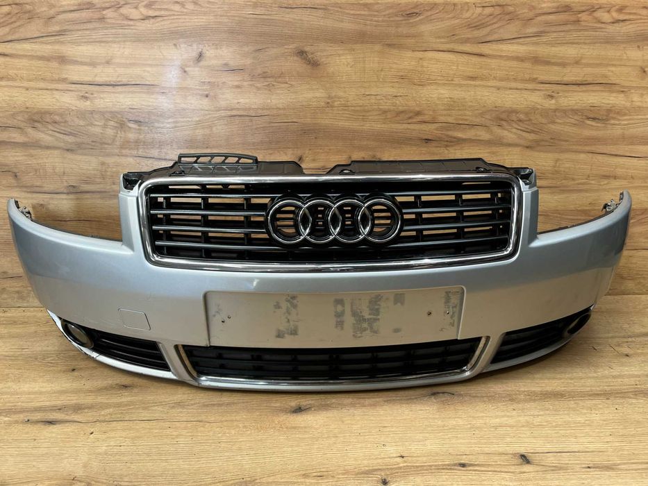 Zderzak przedni Audi A4 B6 Cabrio kolor ly7w