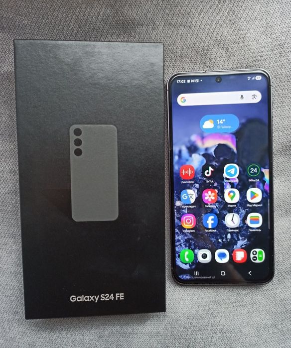 Samsung s24 fe 8/256 ГБ на гарантії