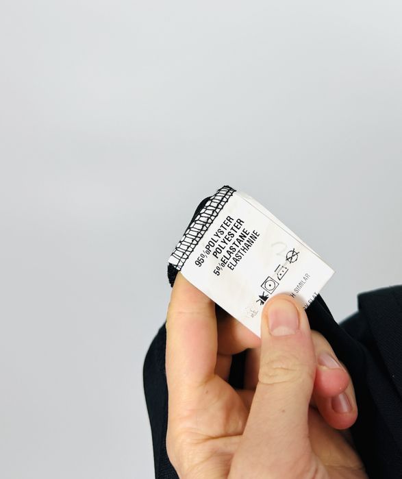 Czarna ażurowa spódnica mini z podszewką S 36
