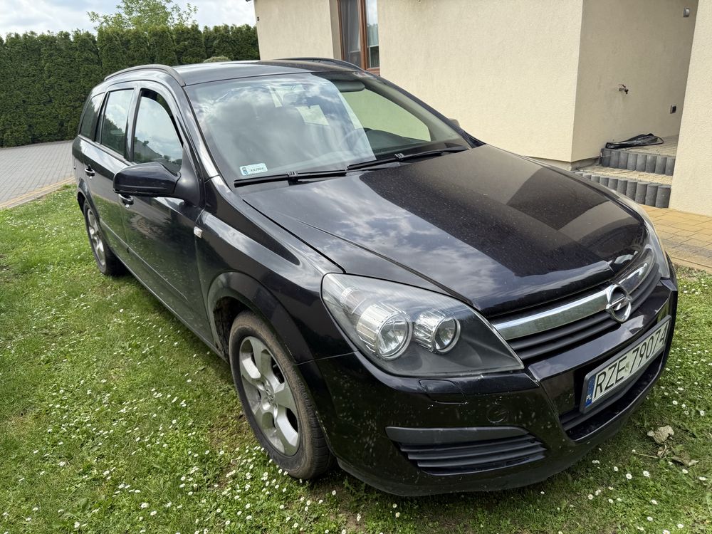 Opel Astra H 1.9 CDTI