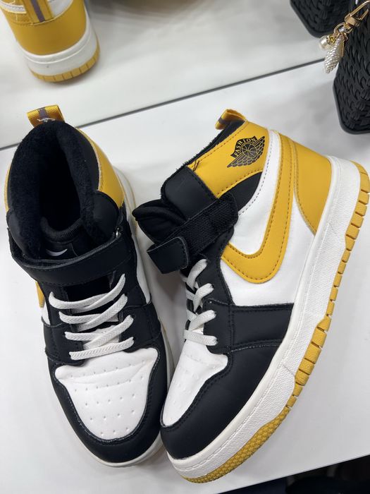 Хайтопи на хлопчика осінь-весна