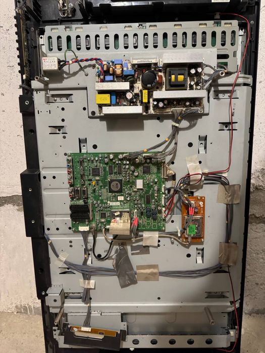 Запчастини телевізора LG 37LB2R LP-62E LP062E T370XW02