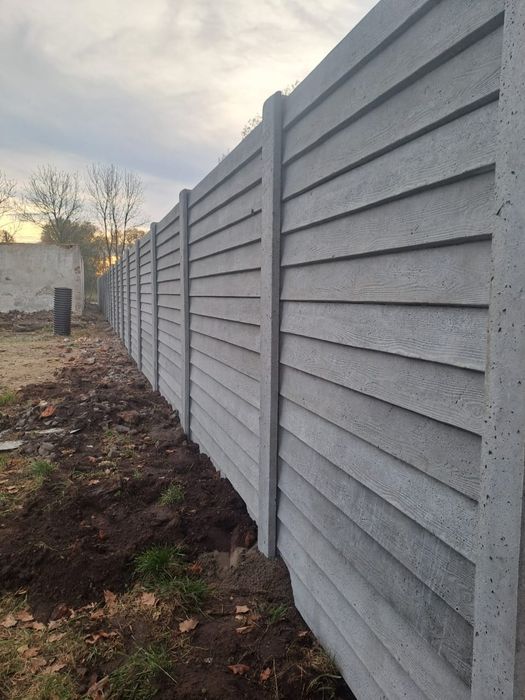 Ogrodzenia betonowe Płyty słupki Montaż