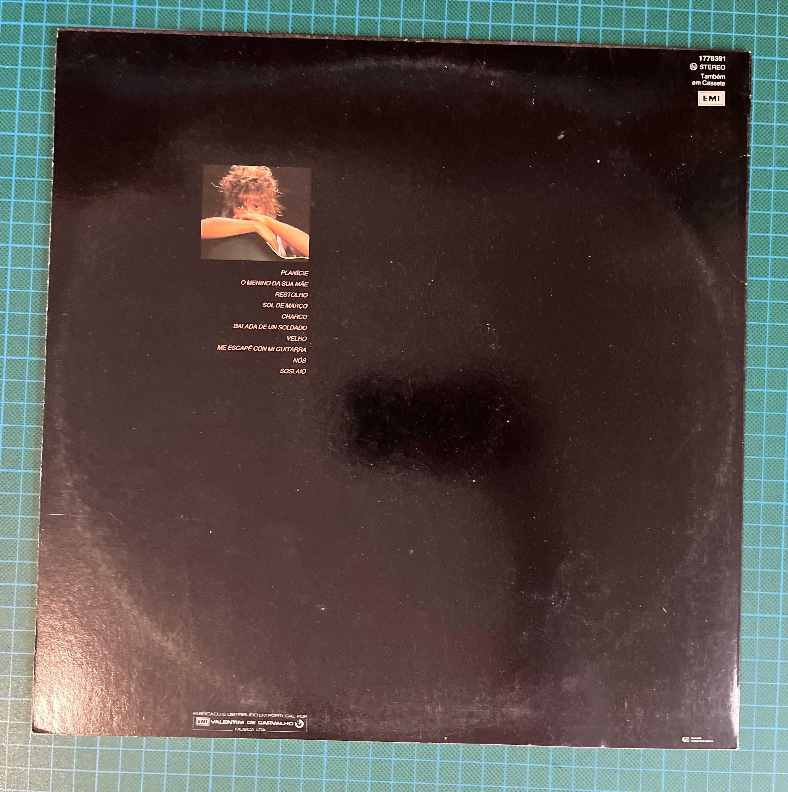 Lote de 4 Vinis LP – Amália Rodrigues, Mafalda Veiga & Simone