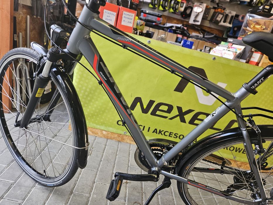 GIANT ARGENTO używany rower holenderski męski trekking