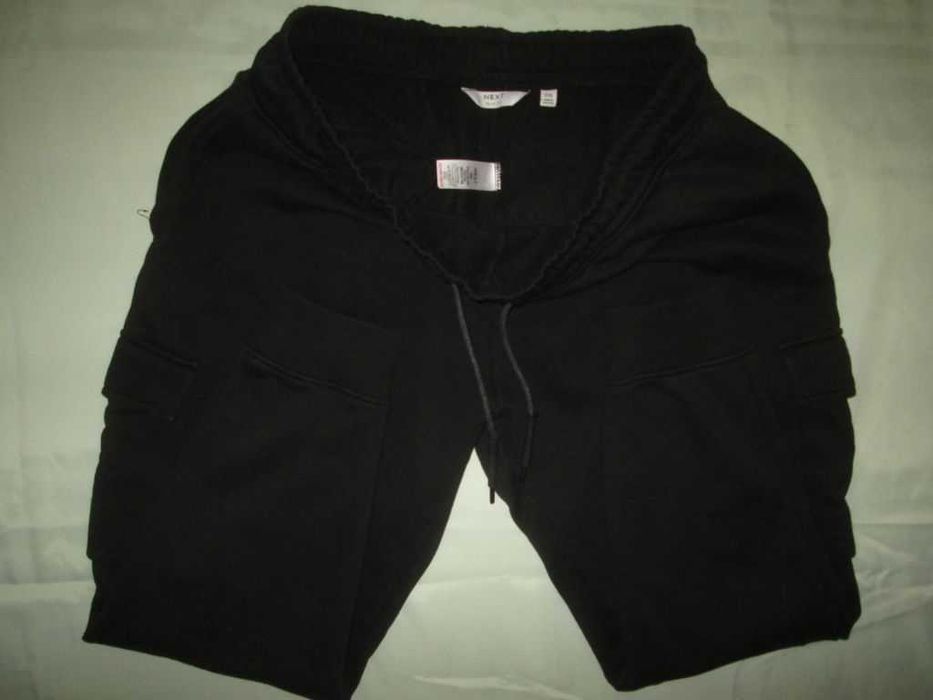 Спортивные трикотажные мужские штаны на байке