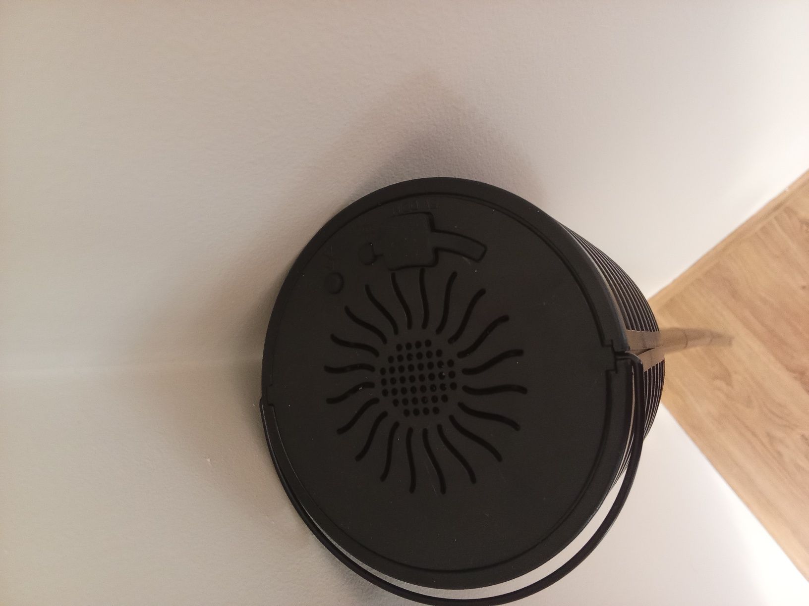 Ogrodowy zewnętrzny głośnik bluetooth pochodnia efekt płomienia