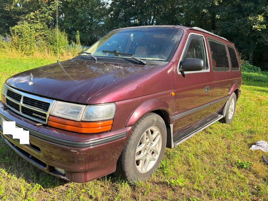 Sprzedam Chrysler Voyager 3.3 1992