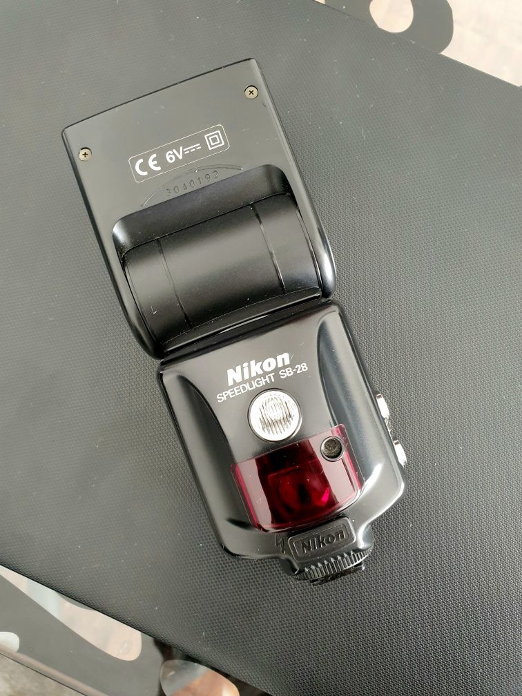 Nikon sb 28 flash