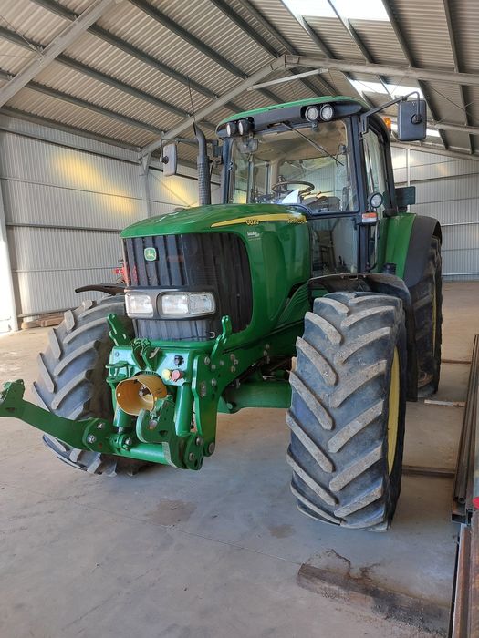 Ciagnik rolniczy John Deere 6820 powerquad