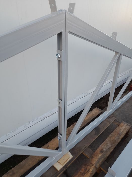 Konstrukcja stalowa wiaty 6x8m