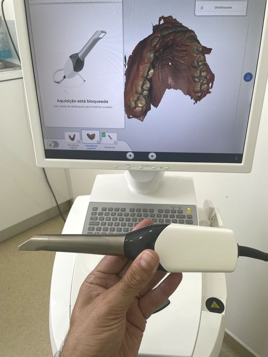 Scanner intraoral Ceres Omnicam AC