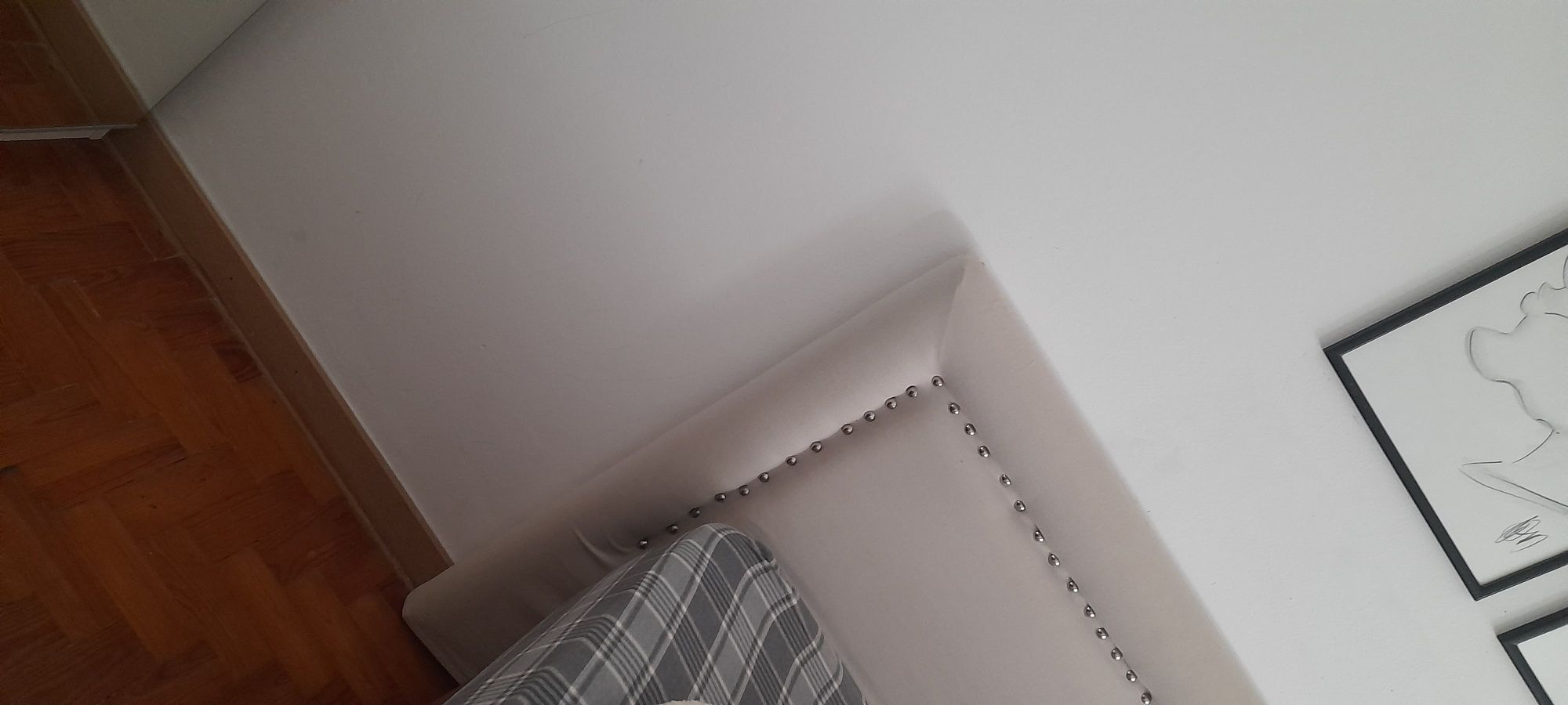 Vendo cabeceira de cama