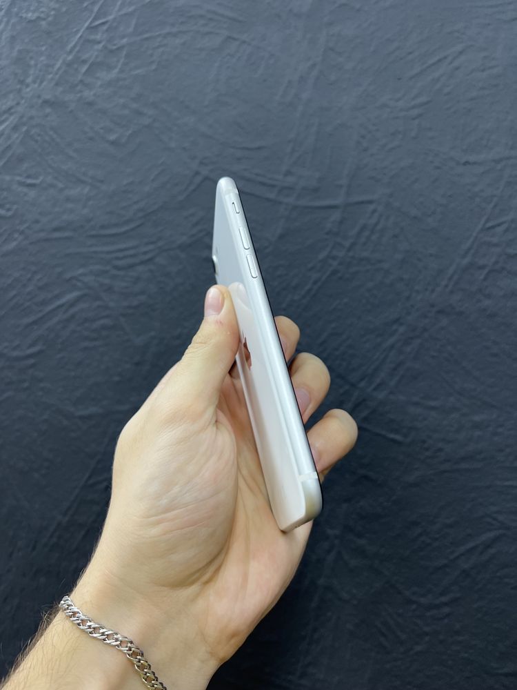 iPhone SE 2020 128Gb White Unlock