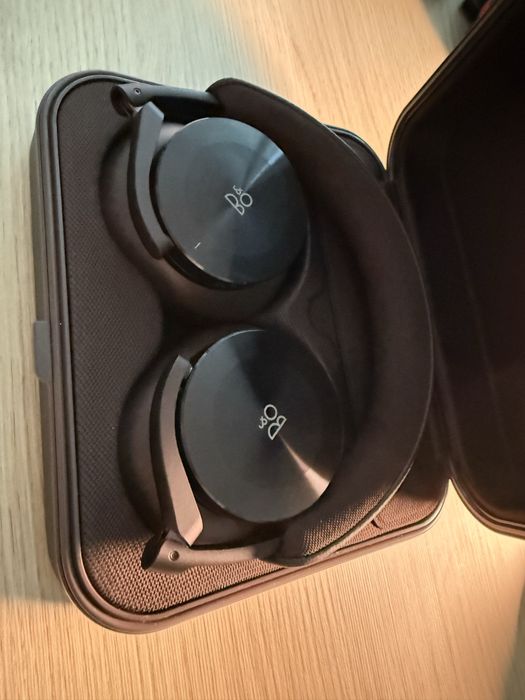 Sluchawki Bang&Olufsen Beoplay E95 (kolor orzechowy)