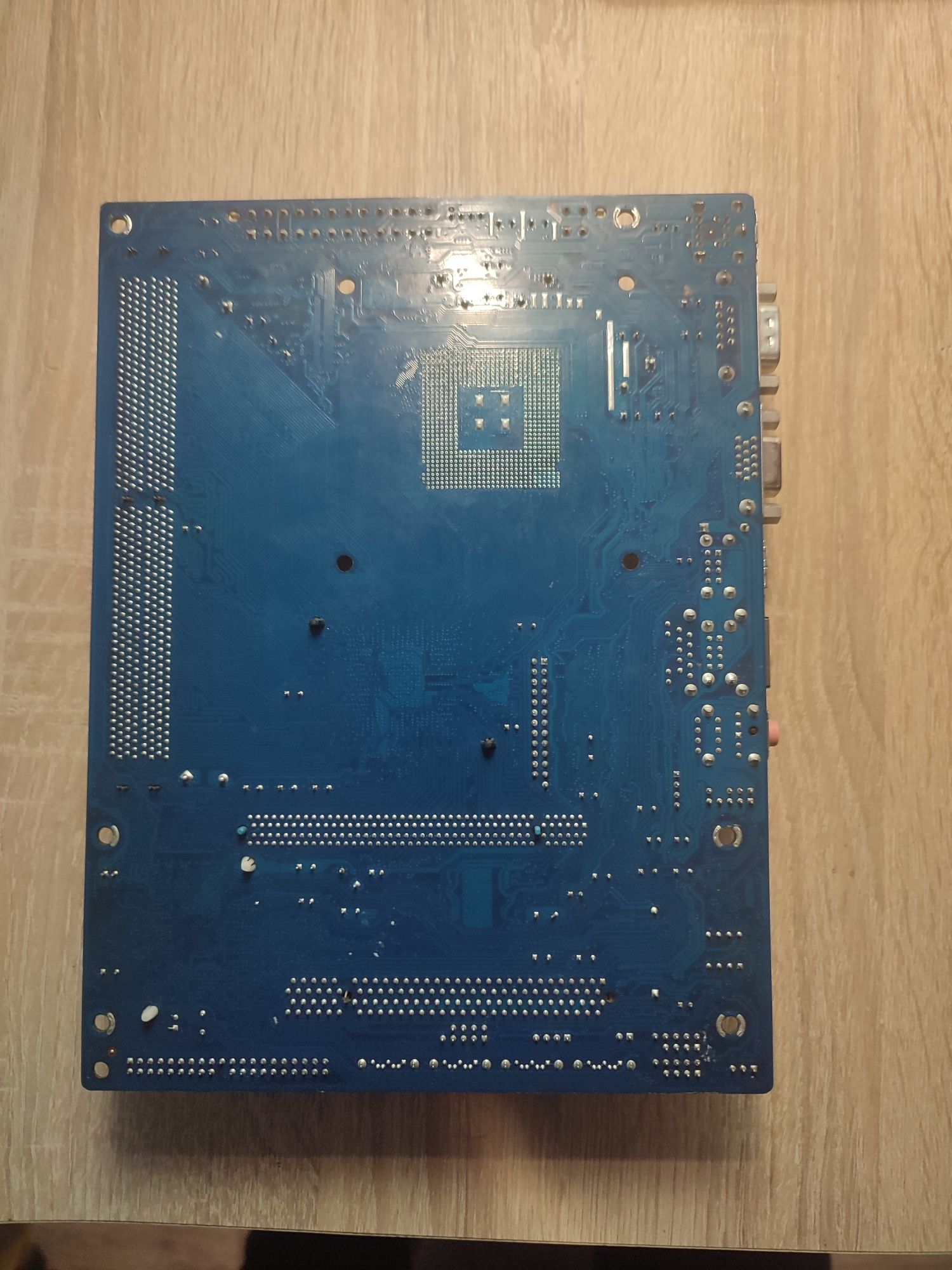 Материнские платы socket am3 lga755
