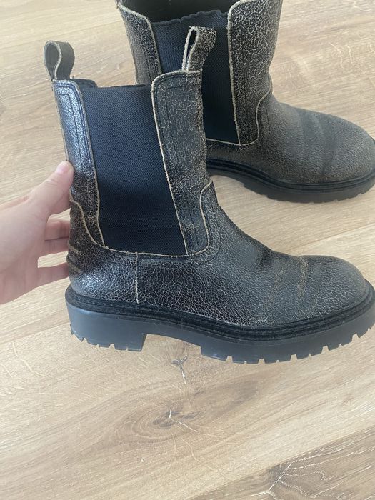 Шкіряні черевики Zara