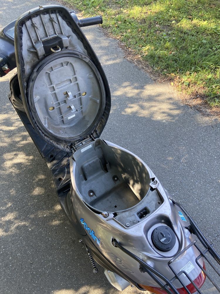 Скутер Yamaha jog sa24