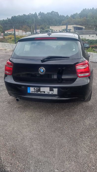 BMW 118d bom preço aceito retoma