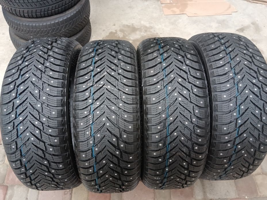 235/55 R18 104T Nokian Hakkapeliitta 10 SUV
