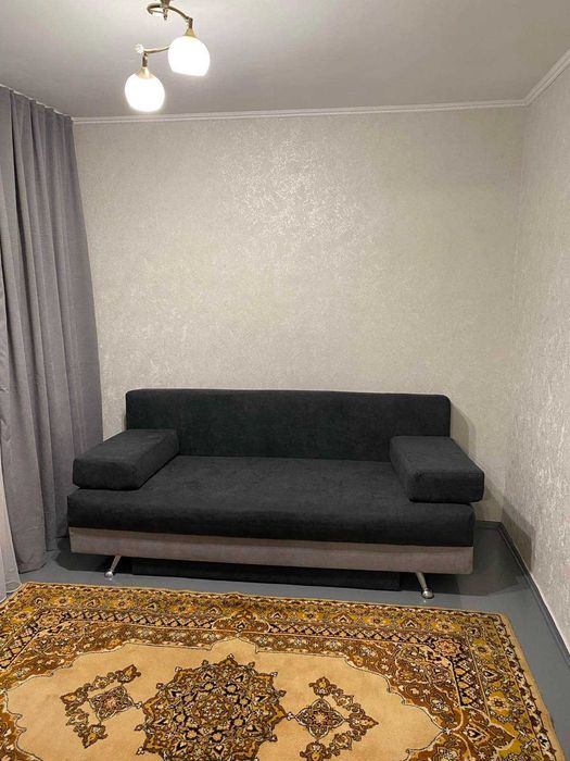 Оренда чарівної двокімнатної частини будинку на Замості