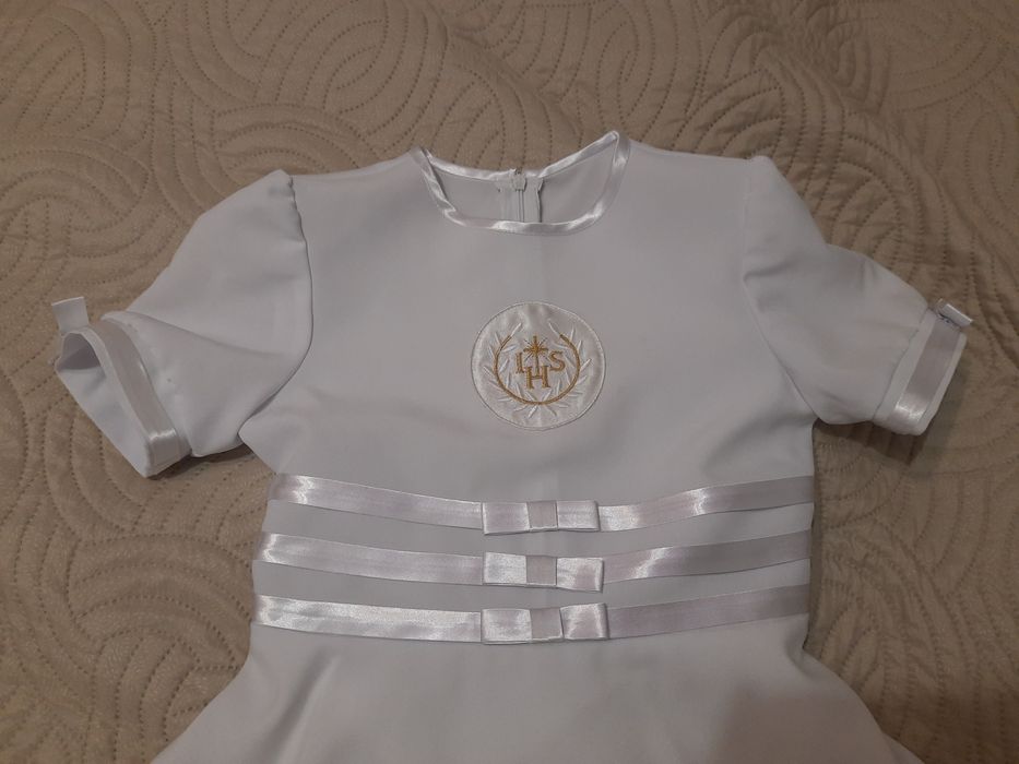 Sukienka, alba komunijna 134