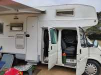Cabine dupla autocaravana Ford Transit bico de pato