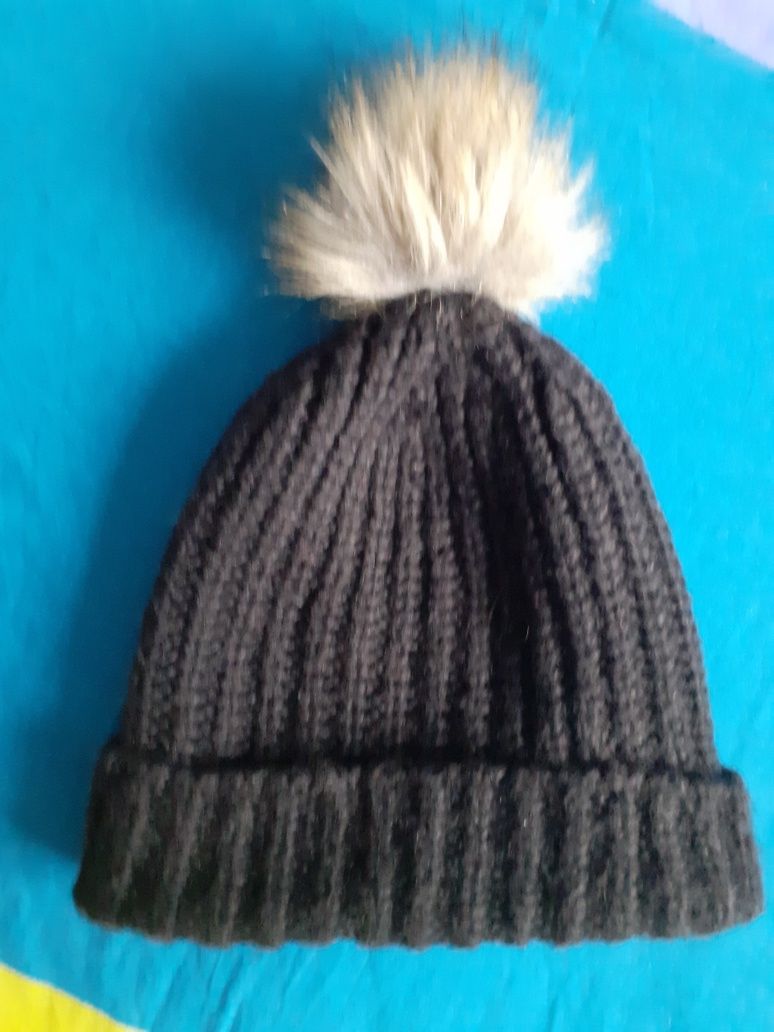 Czarna czapka NEW LOOK one size