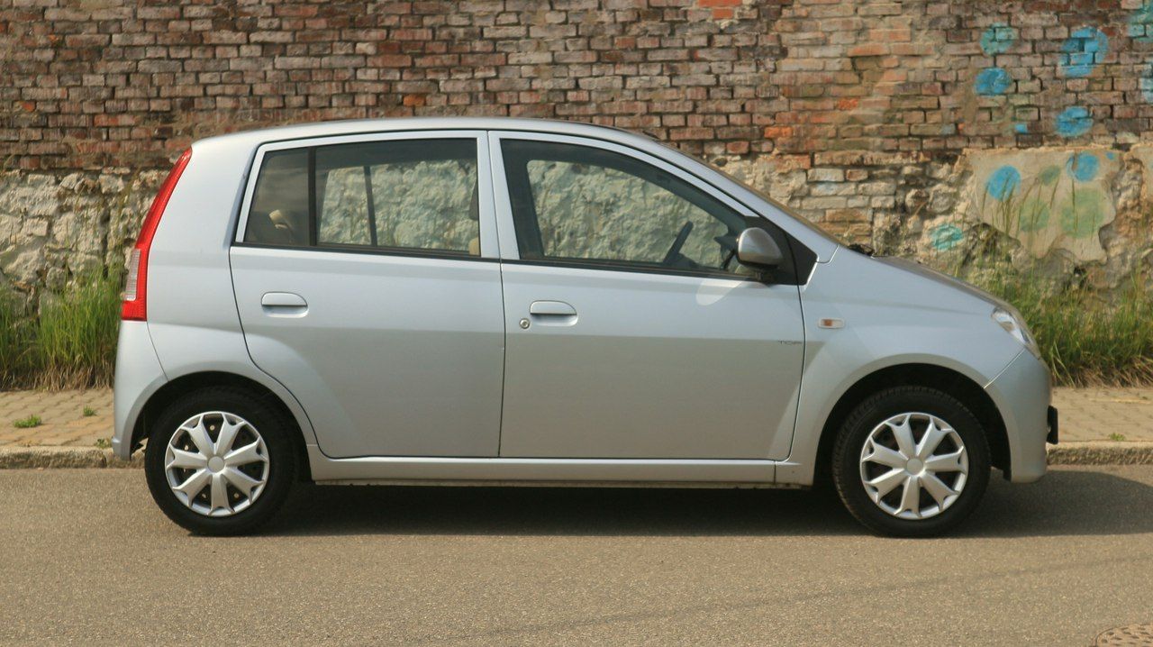 Daihatsu Cuore Daihatsu Cuore 1,0 TOP-Przebieg 121 tyś km-Klimatyzacja-El.Szyby