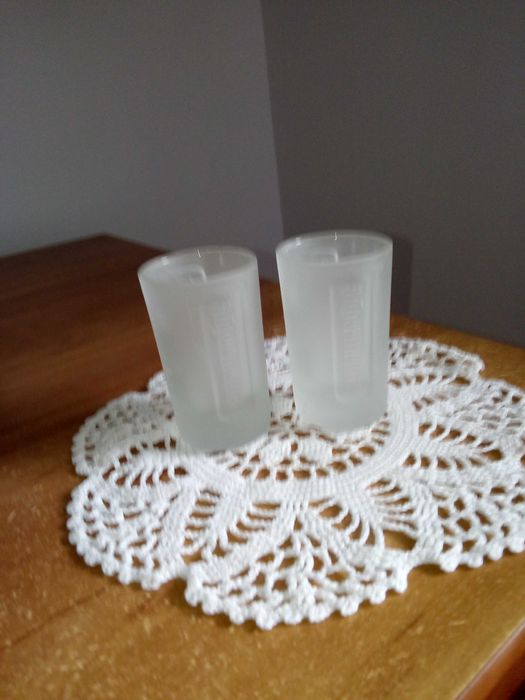 Kieliszki do wódki likieru nowe 2 sztuki grube matowe szkło