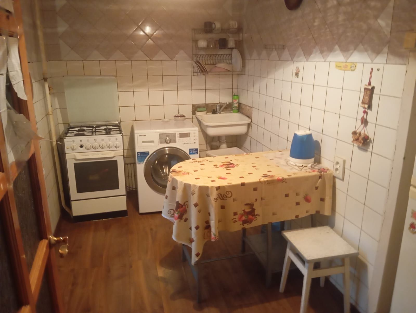 Сдам трех комнатную квартиру