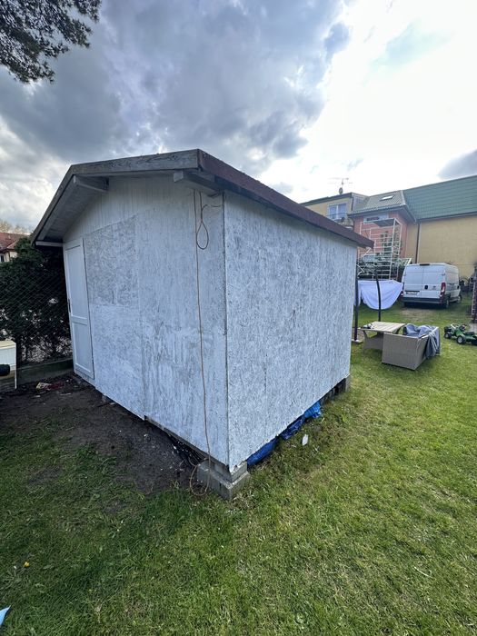Budka domek letniskowy pawilon kiosk stróżówka sklepik garaż okazja