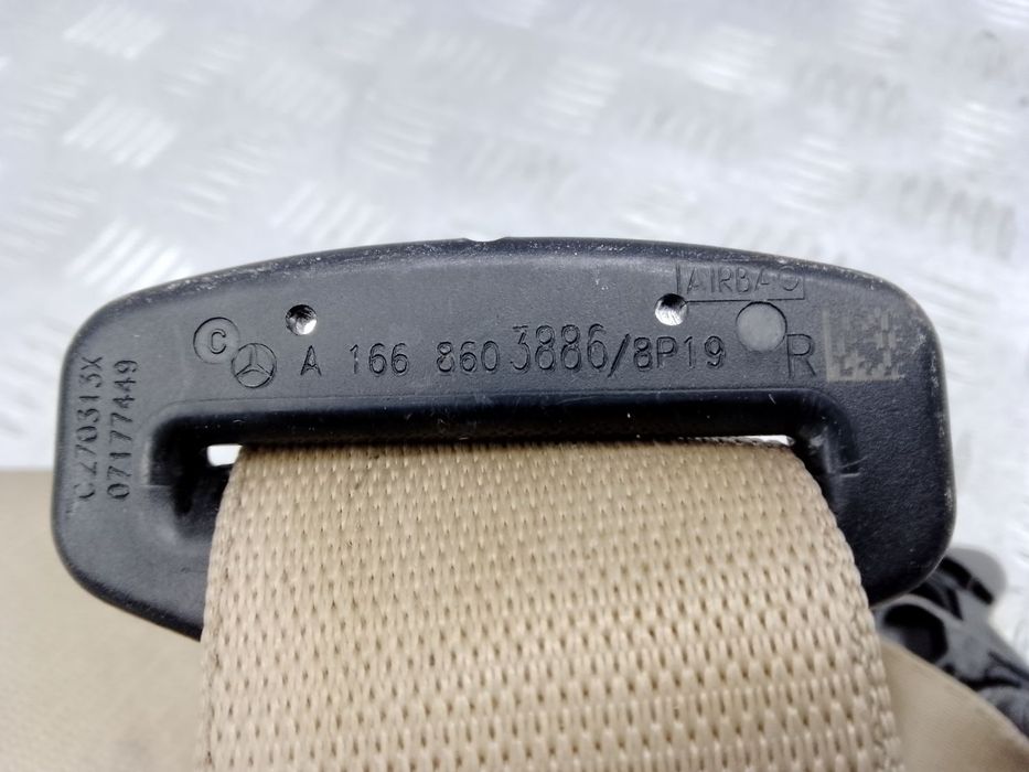 Ремень безопасности передний правый A16686038867F03 для Mercedes Benz