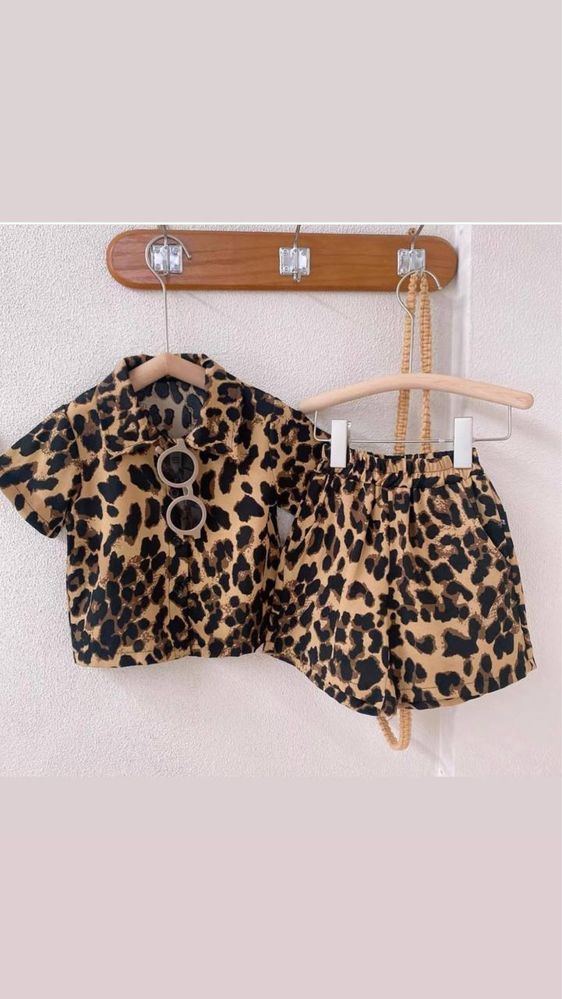 Дитячий костюм шорти та сорочка леопард