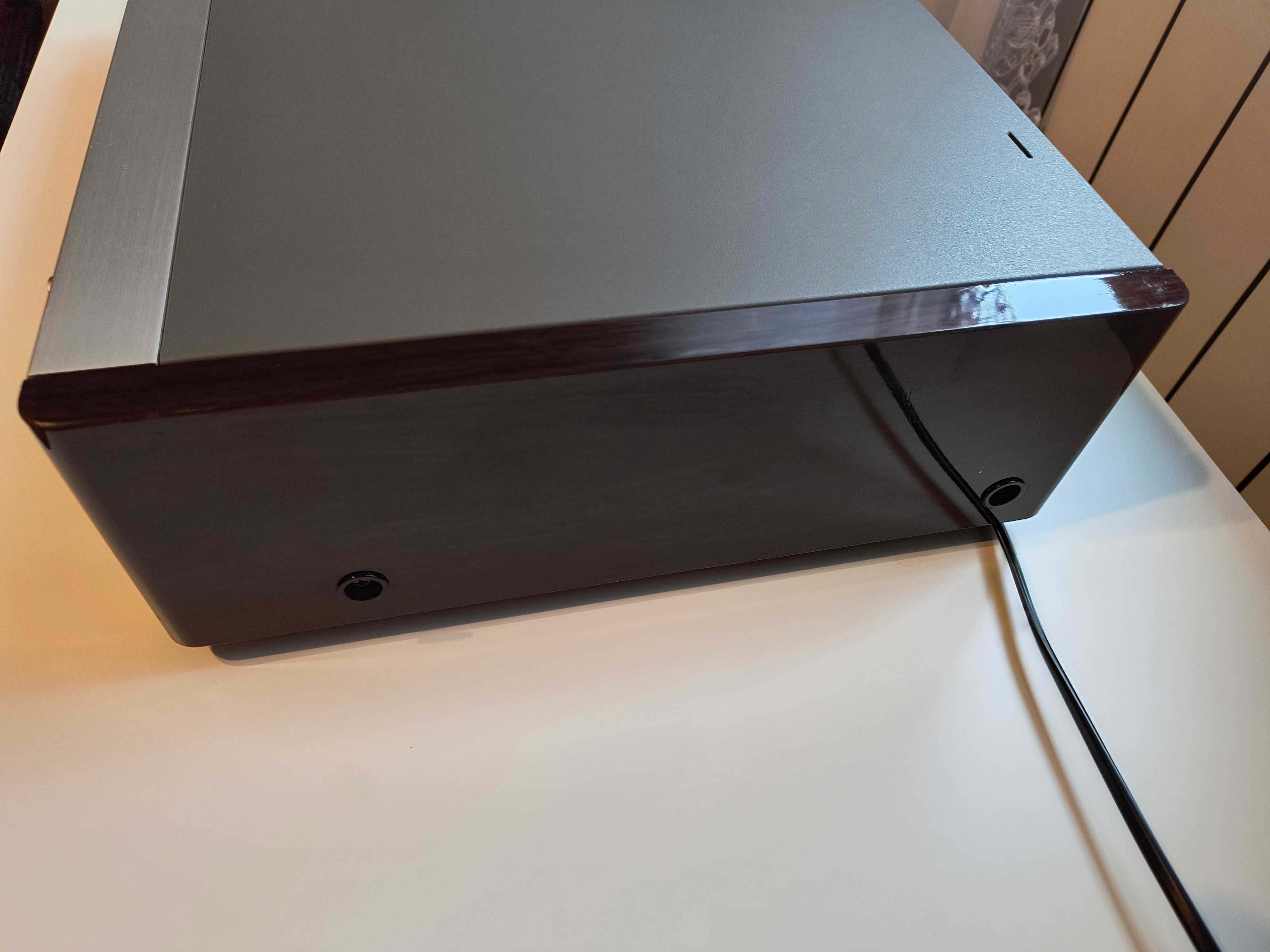 Sony Dat DTC 57ES złoty