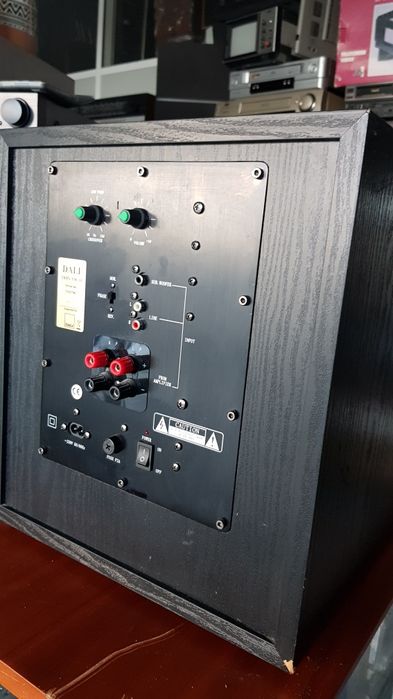 Dali Subwoofer, Trio AW-10