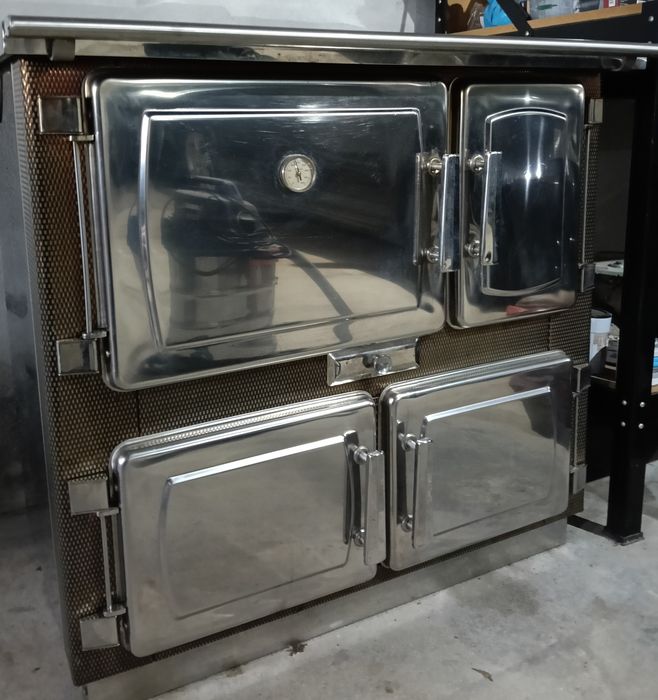 Vendo fogão de lenha em inox
