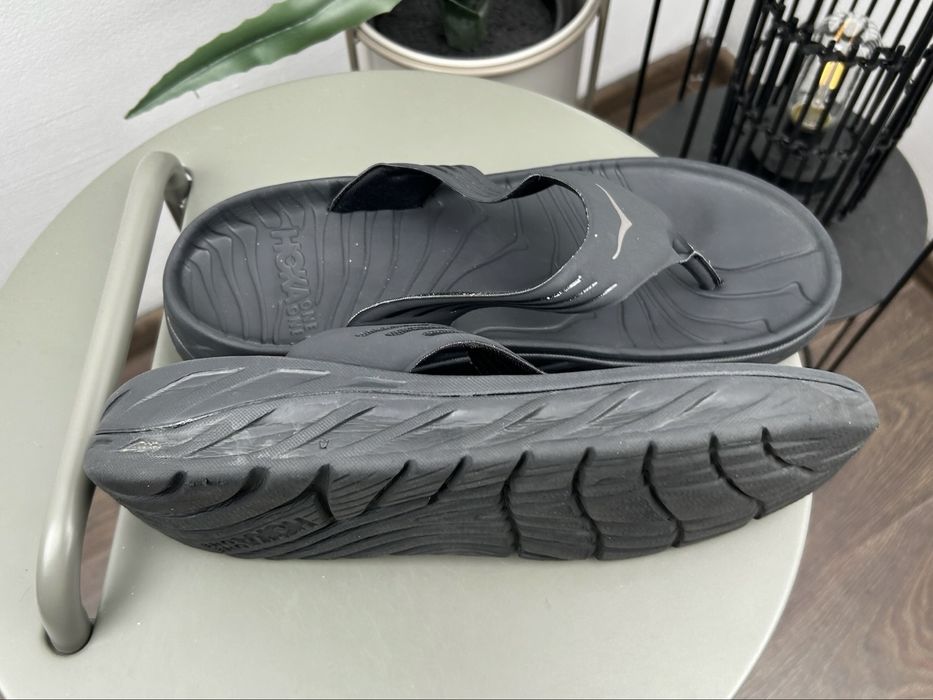 Оригінал! Тапочки шльопки Hoka Ora Recovery 45 розмір М05975