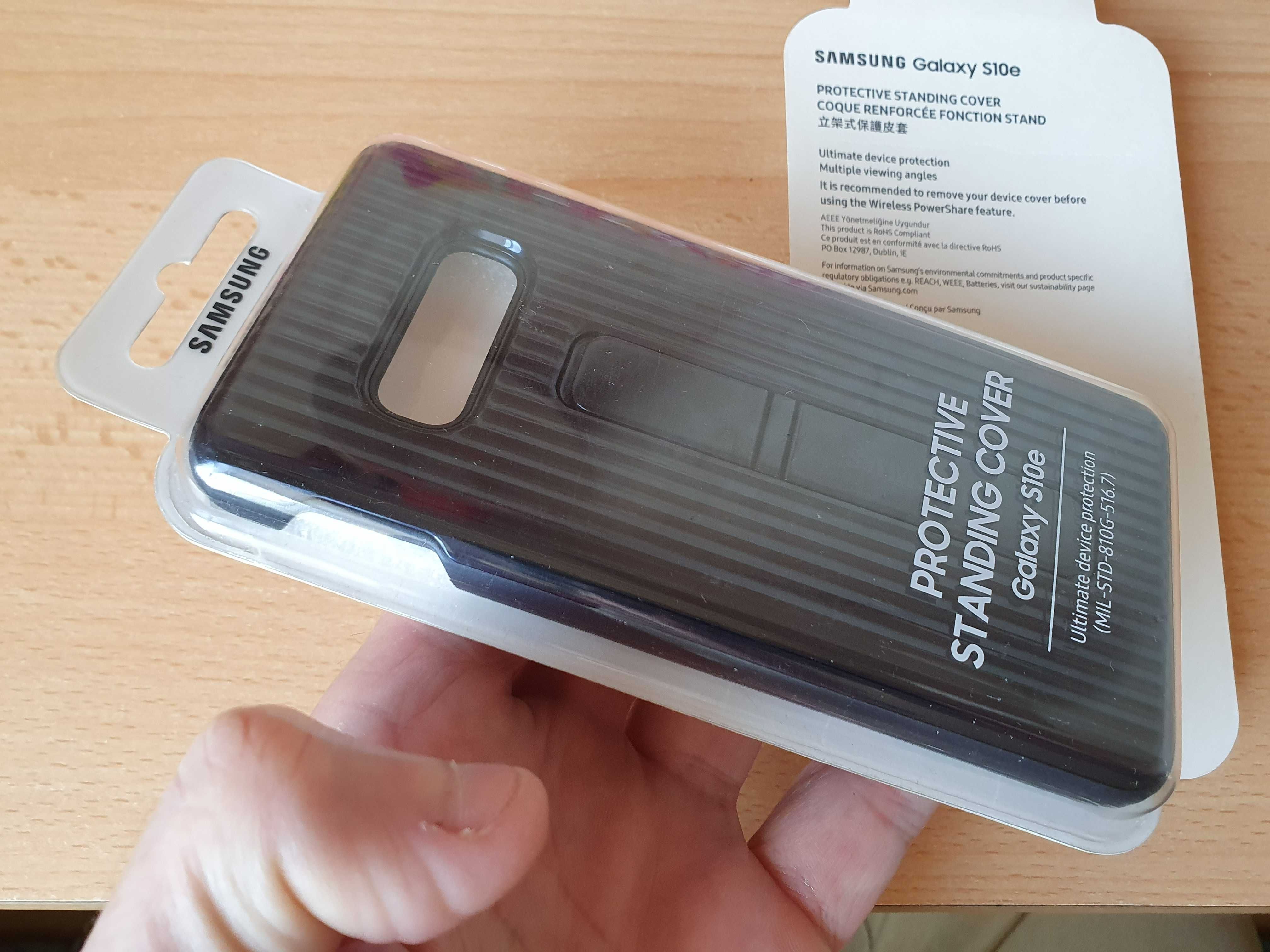 Новый оригинальный чехол Protective Standing Cover для Samsung S10e.