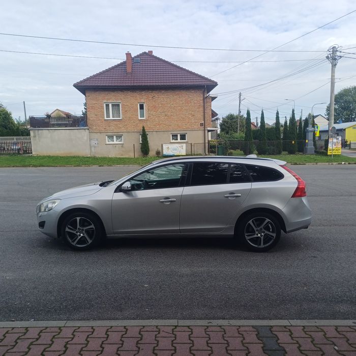 Volvo v60 1.6 climatronic tempomat ladny prywatnie zamiana