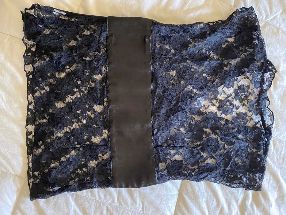 Top preto em renda - Tm. 40