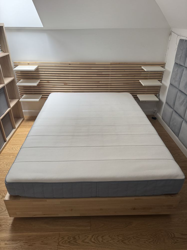 Łóżko IKEA MANDAL 140x200 z zagłówkiem + materac VESTEROY - jak NOWE!!
