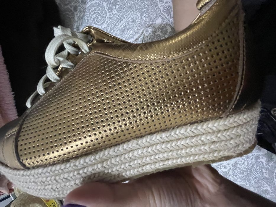 Vendo Cubanas (novas)