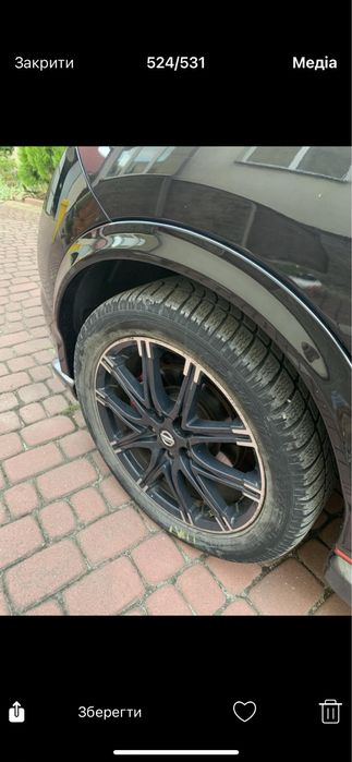 Продам машину  чорного коліру