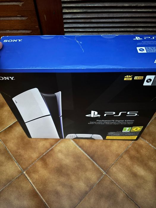 PlayStation 5 Slim Digital 825GB
