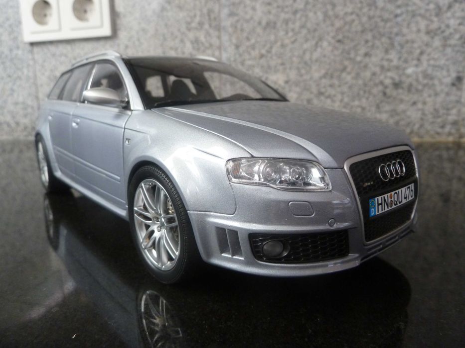 1:18 Minichamps Dealer Edition, Audi RS 4 Avant, AutoArt